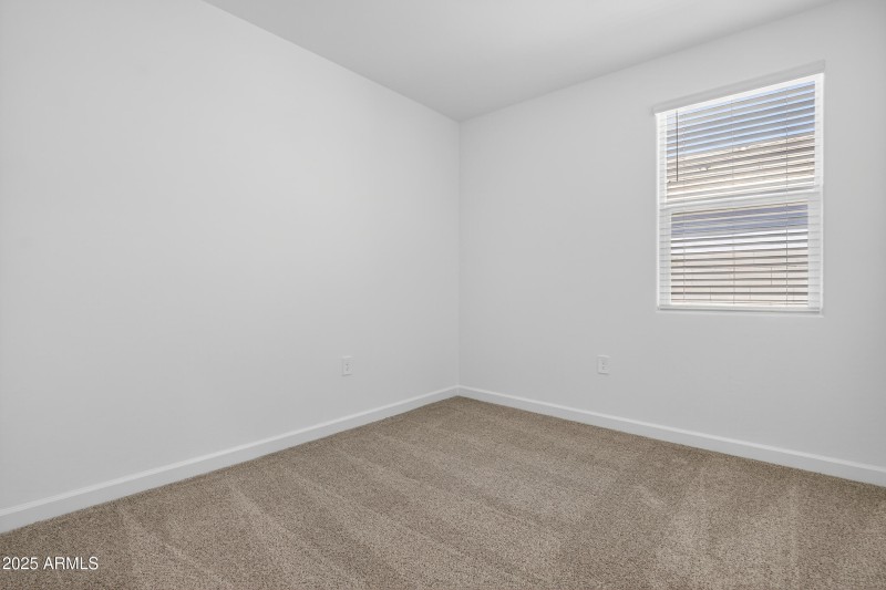 027_080_a4m_opnshw (1)