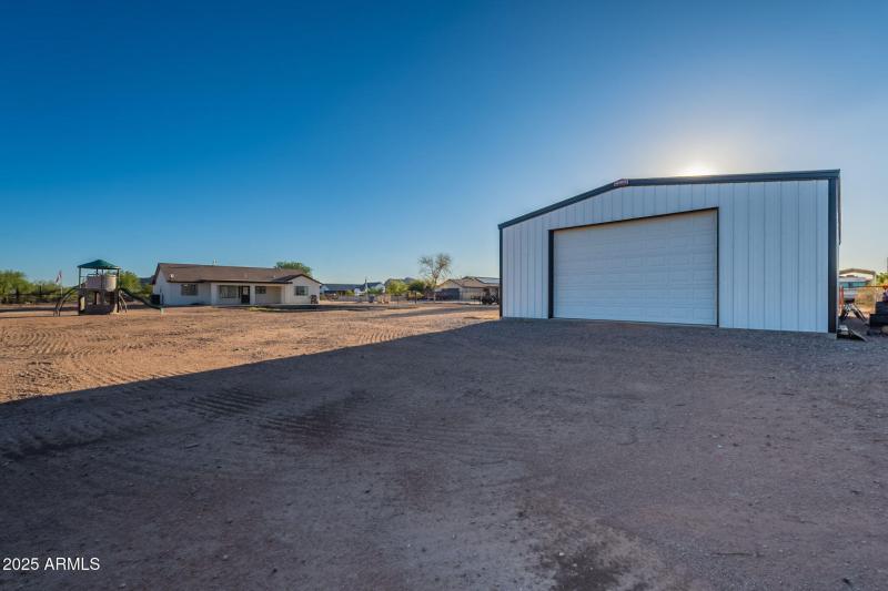 49-web-or-mls-Magma-49