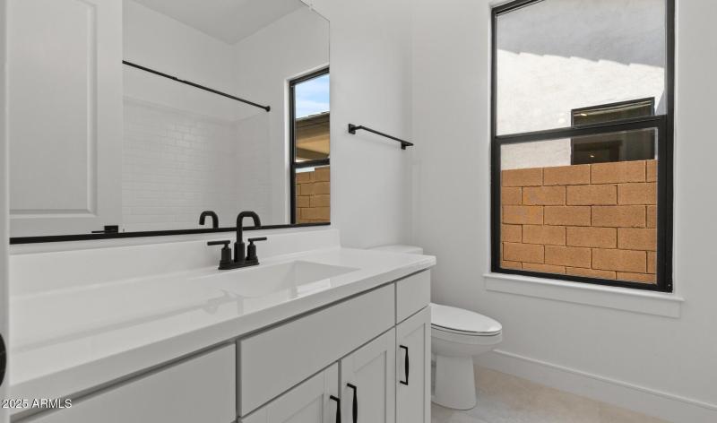 Edgewood Lot #102 Hall Bath (Large)