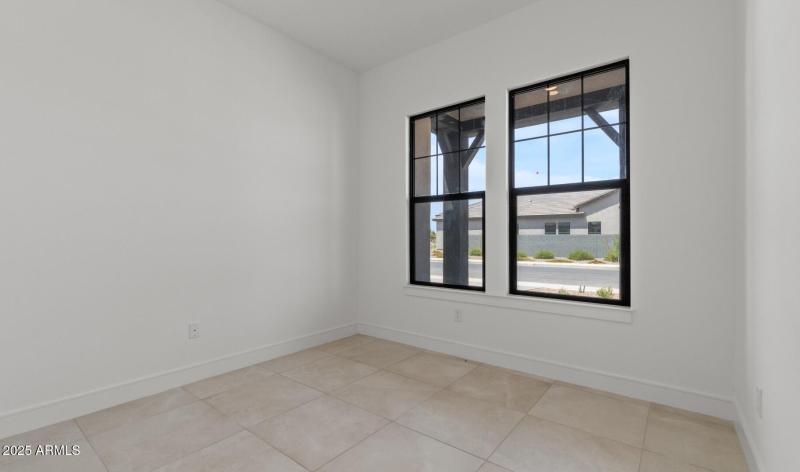 Edgewood Lot #102 Home Office (Large)