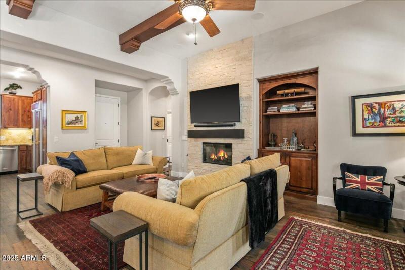 12-Living Areas