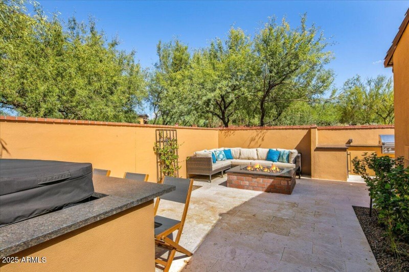 33-Spa & Outdoor Living Patios
