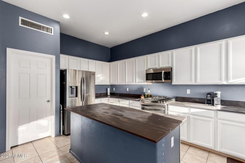 Prefect Sized Island