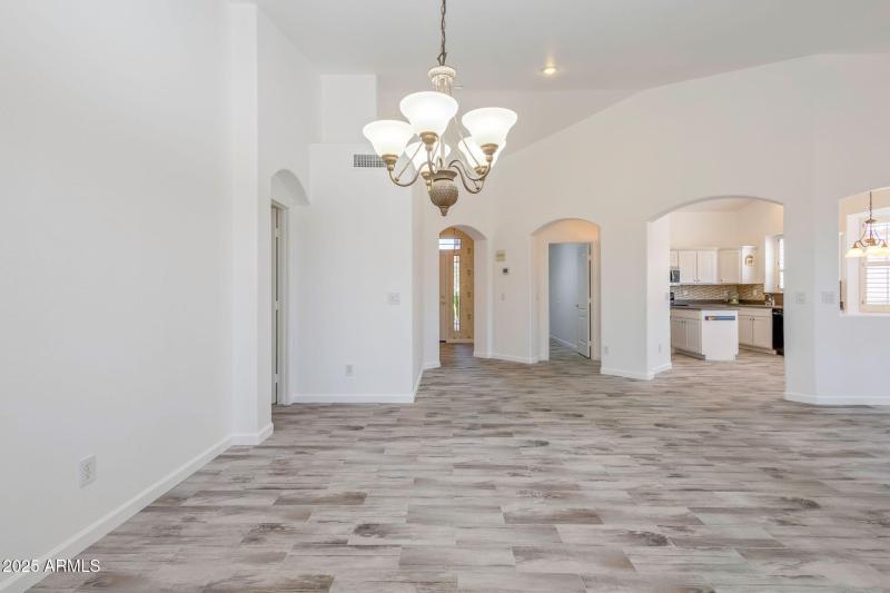 9-web-or-mls-18083 W Douglas Way, Surpis