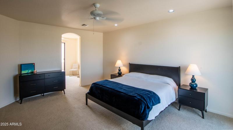 MASTER LEADS TO BONUS/WORKOUT/OFFICE