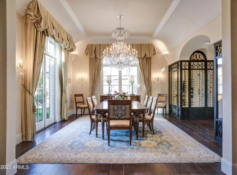 Dining with Wine Cellars