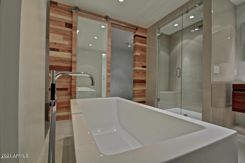 20190213163146249069000000-o