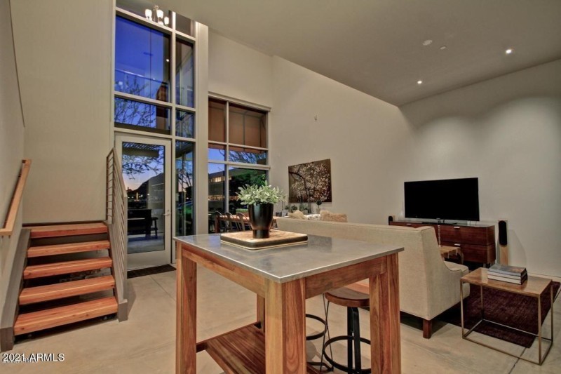 20190213163146803418000000-o