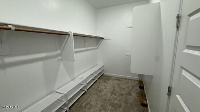 6C173408-DEFA-4FAE-9BFA-40422D8C9416_4_5