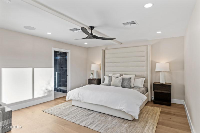 8436 N Vía Linda-19