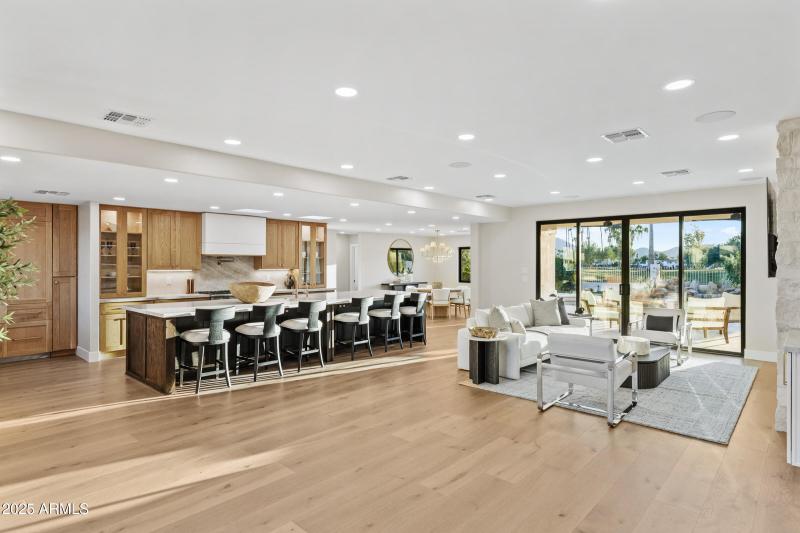 8436 N Vía Linda-34