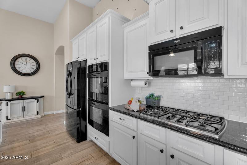 19-web-or-mls-Gardenia-15