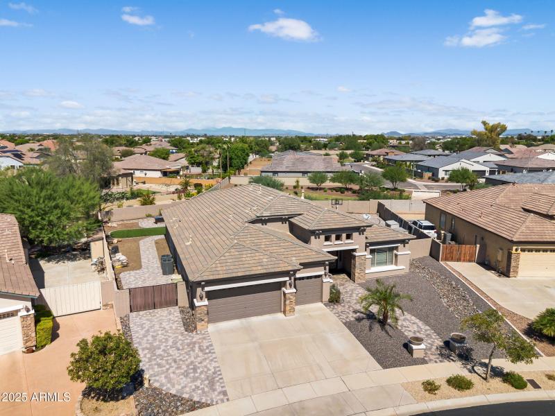 63-web-or-mls-DJI_0834