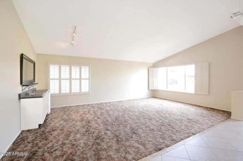 thumbnail_Marconi Ave REPLACEMENT (14)