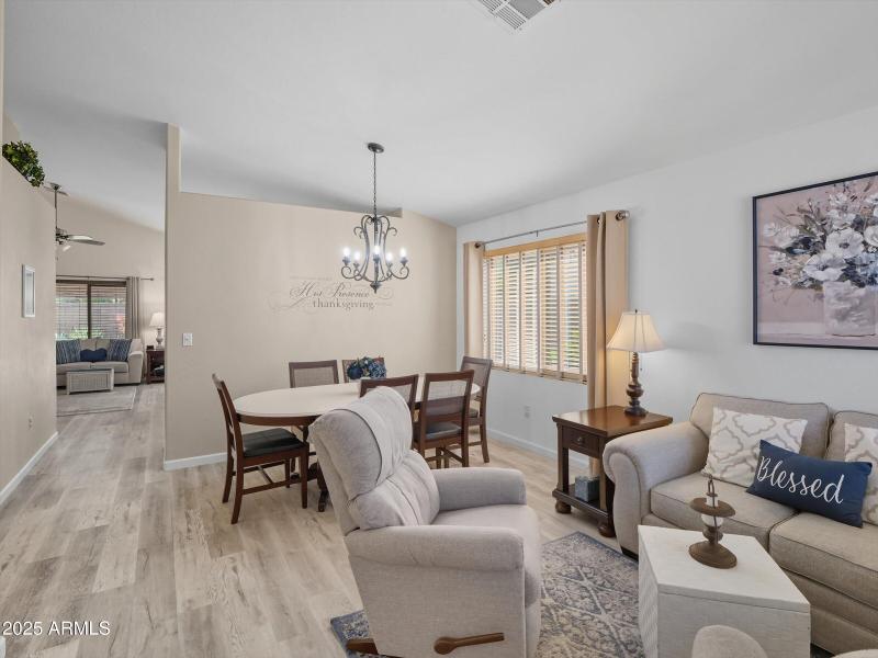 Living Room:Dining Room