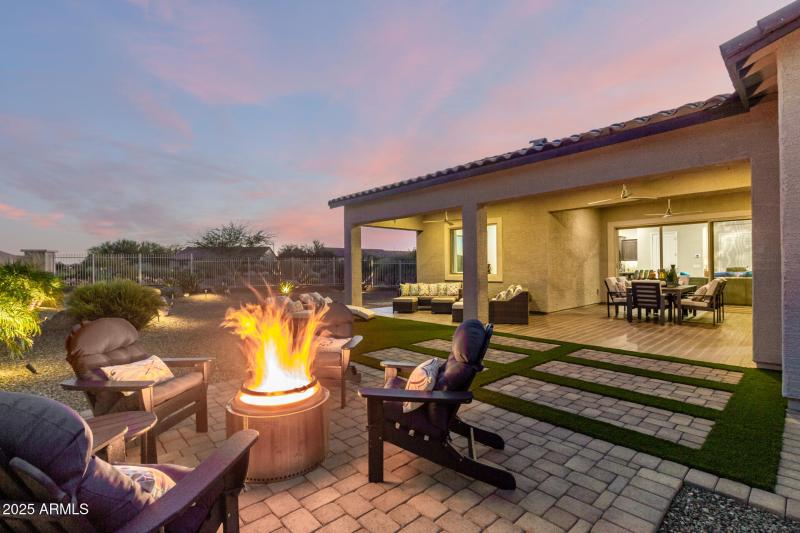 Turf & Paver Accents