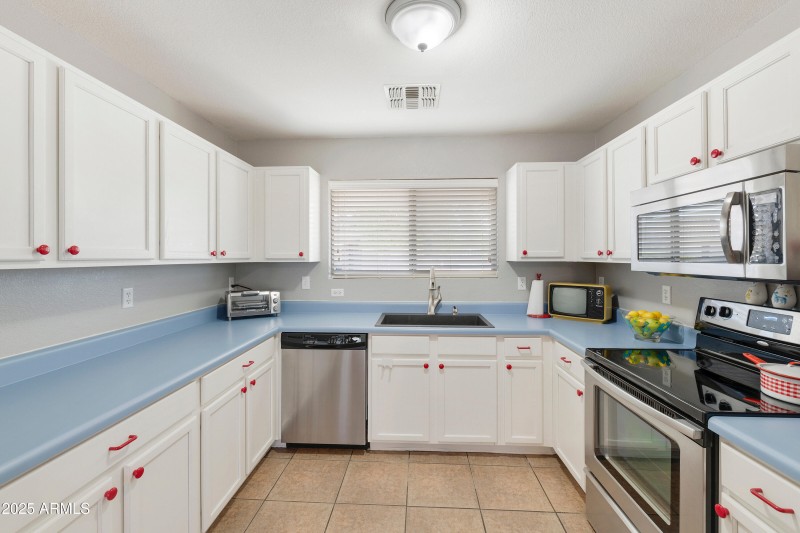 2258 E-008-035-dlb-MLS_Size