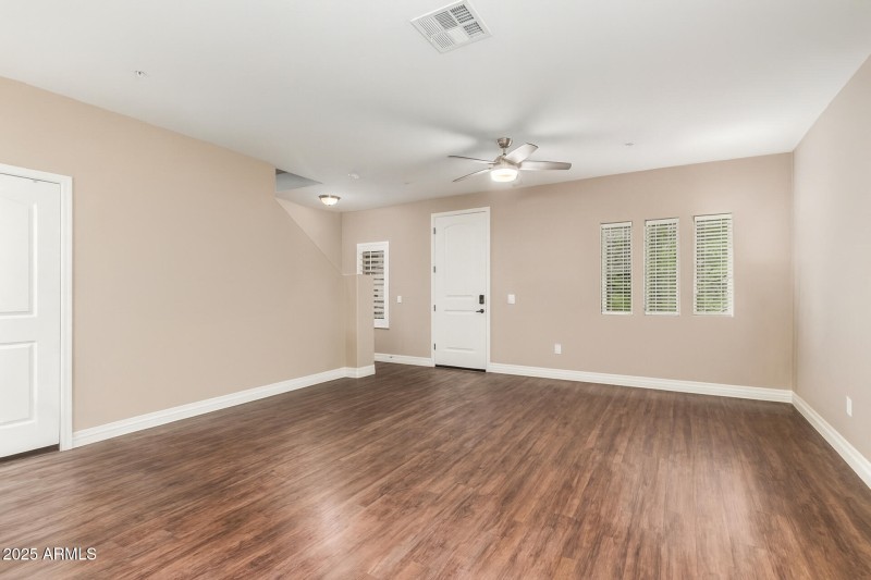 2821 S SKYLINE DR 107