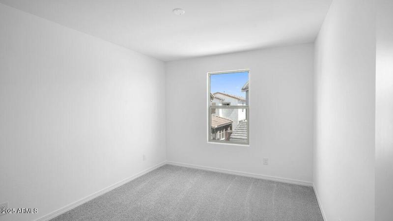 14631 W SAND HILLS Road-Ready Now!