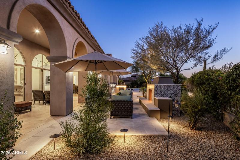 Stunning Sunset Views and Total Privacy