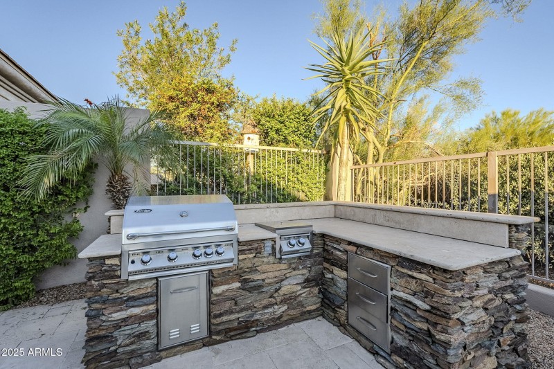 70-web-or-mls-Brilliant-70