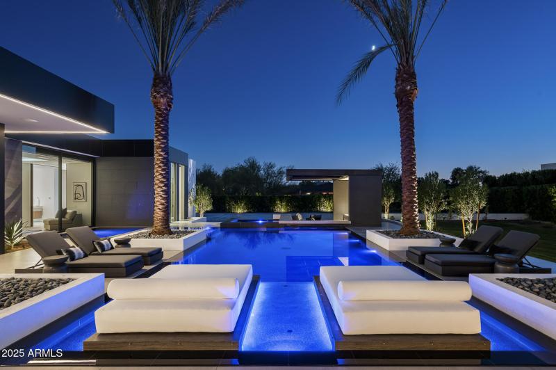 6911 E Jackrabbit Rd PV TopPics-15