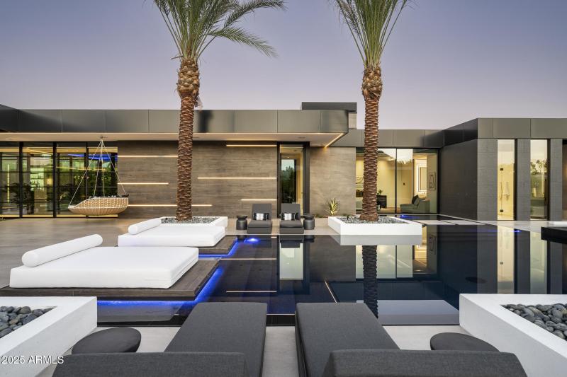 6911 E Jackrabbit Rd PV TopPics-16