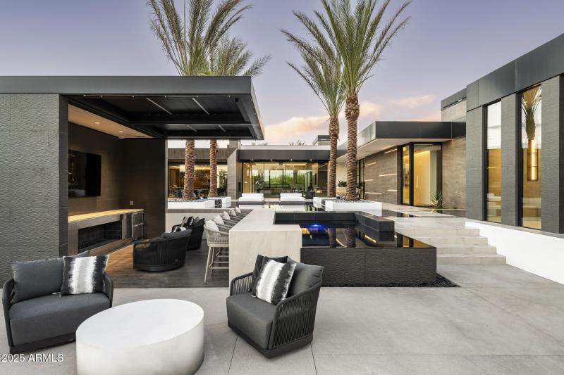 6911 E Jackrabbit Rd PV TopPics-17