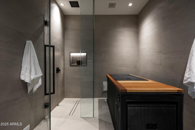 6911 E Jackrabbit Rd PV TopPics-43