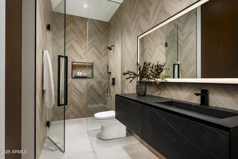 6911 E Jackrabbit Rd PV TopPics-45