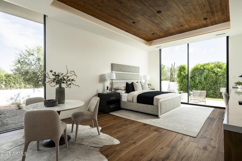 6911 E Jackrabbit Rd PV TopPics-46