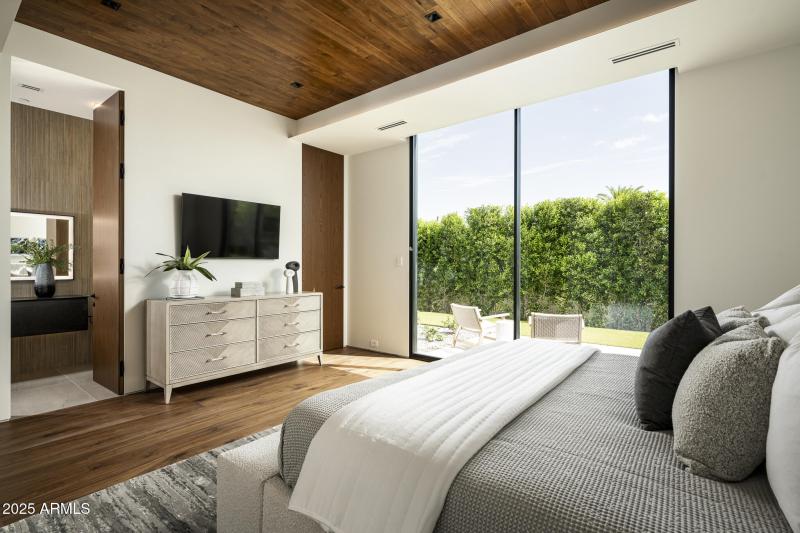 6911 E Jackrabbit Rd PV TopPics-49