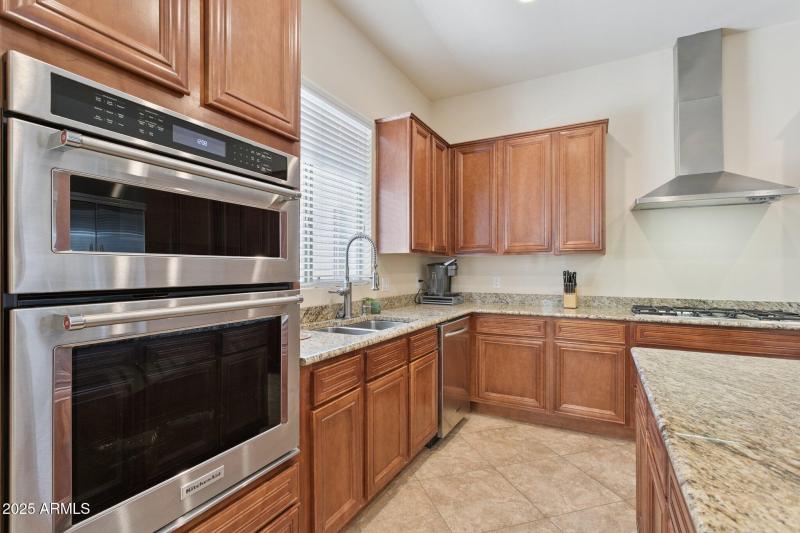 29-web-or-mls-35401-n-via-tramonto