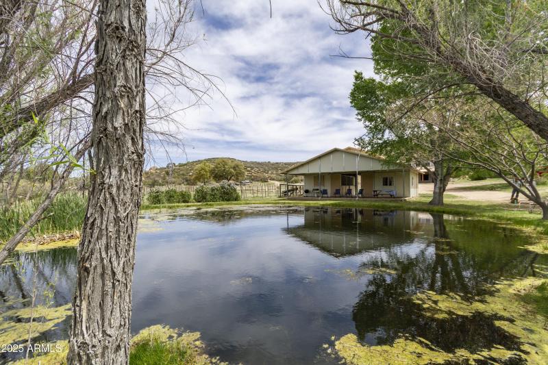 Weatherly Property-11