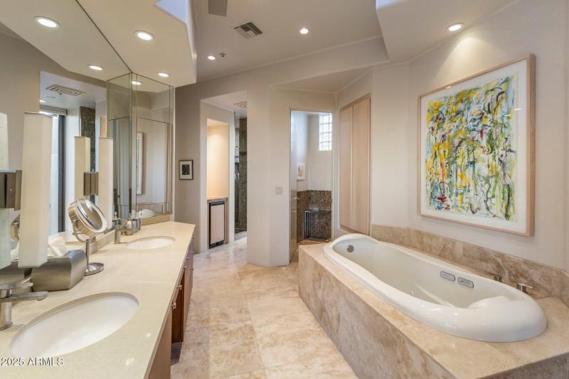 Refined En Suite Oasis