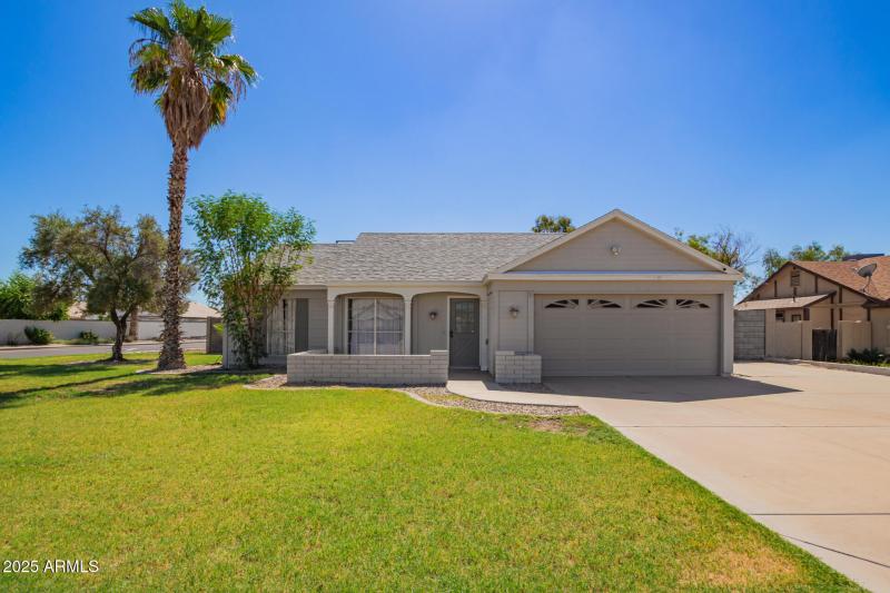 8503 W BLOOMFIELD RD