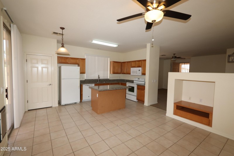 Spacious Kitchen open to family room