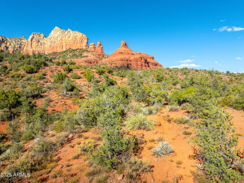 65 Steamboat Trail