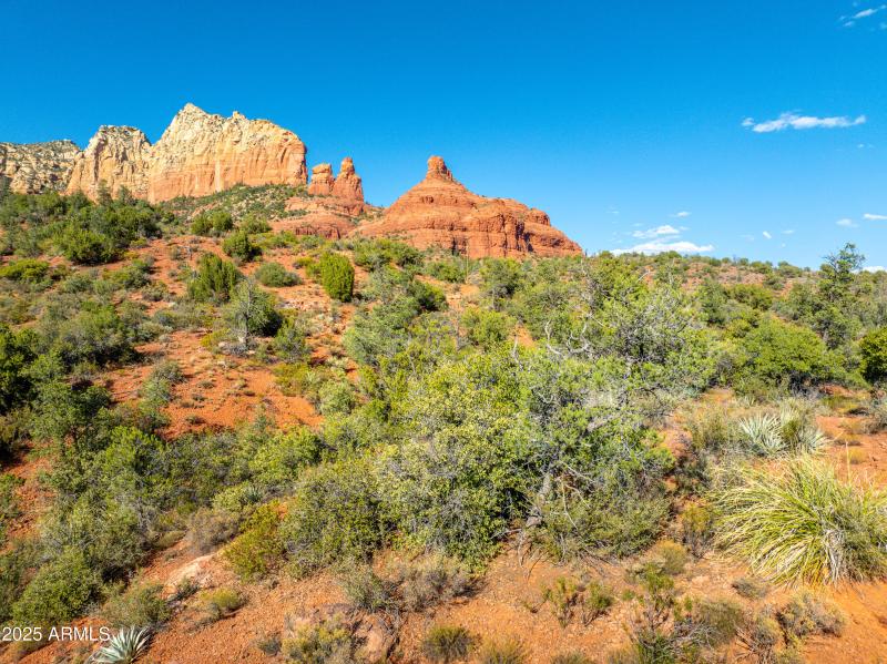 65 Steamboat Trail