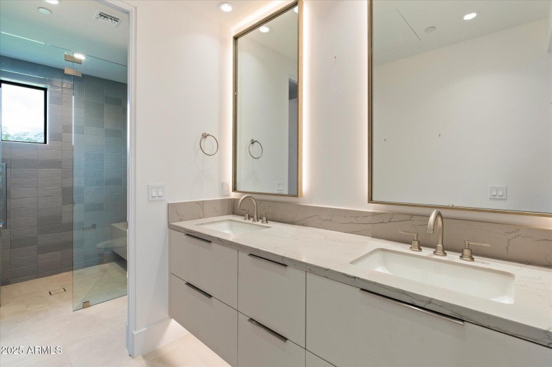 Guest house bathroom