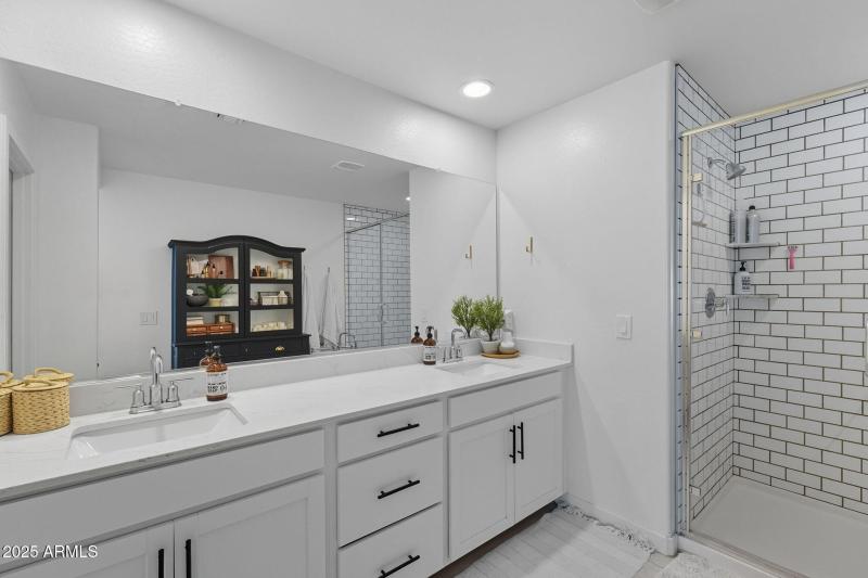 31-web-or-mls-Augustine-31