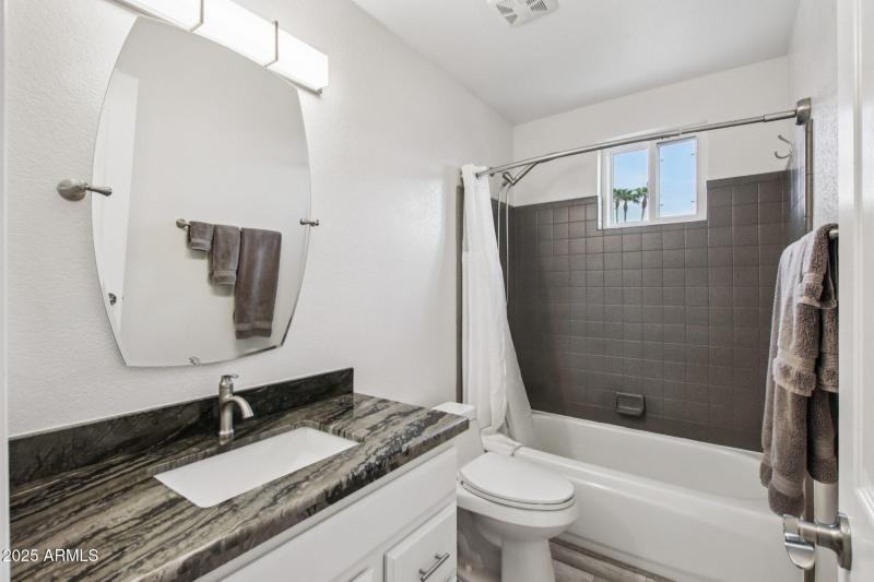 34-web-or-mls-N 148th Dr-S1909-032