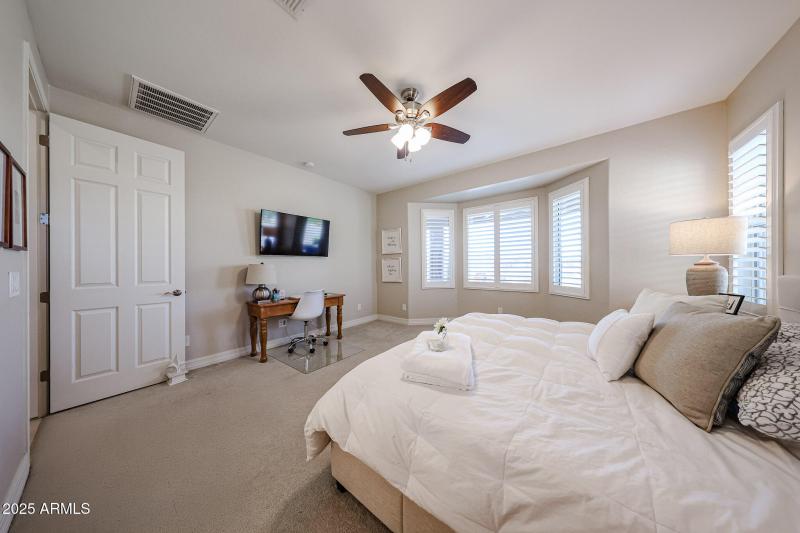 Bay Window In Primary En-Suite