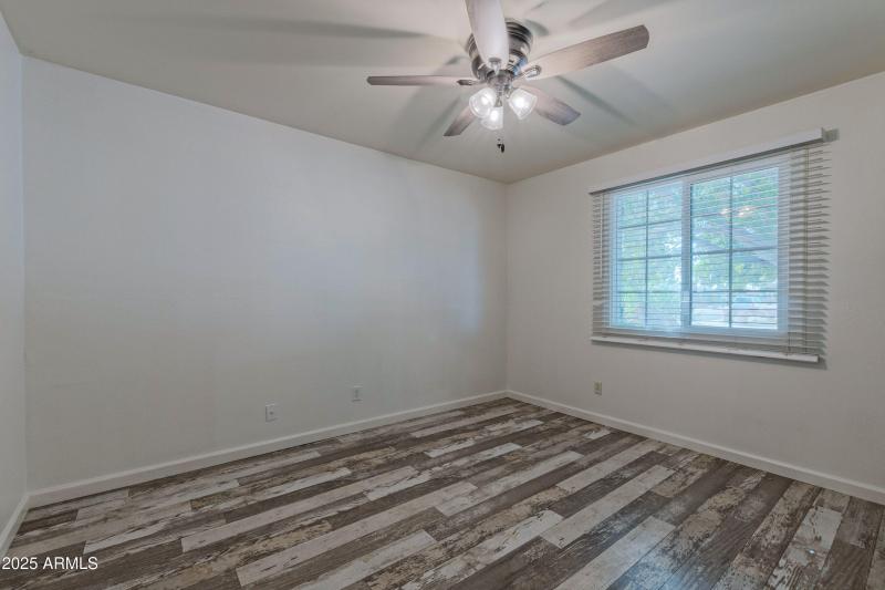 1942 West Kristal Way Phoenix-print-017-