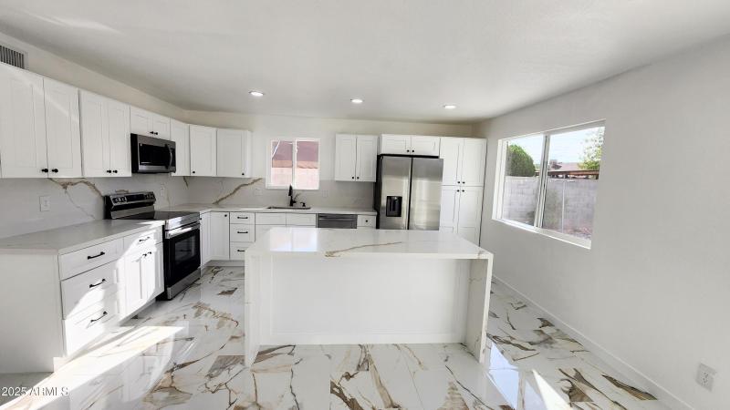 original_dfe4e913-0d64-4a0f-834e-2e738a0