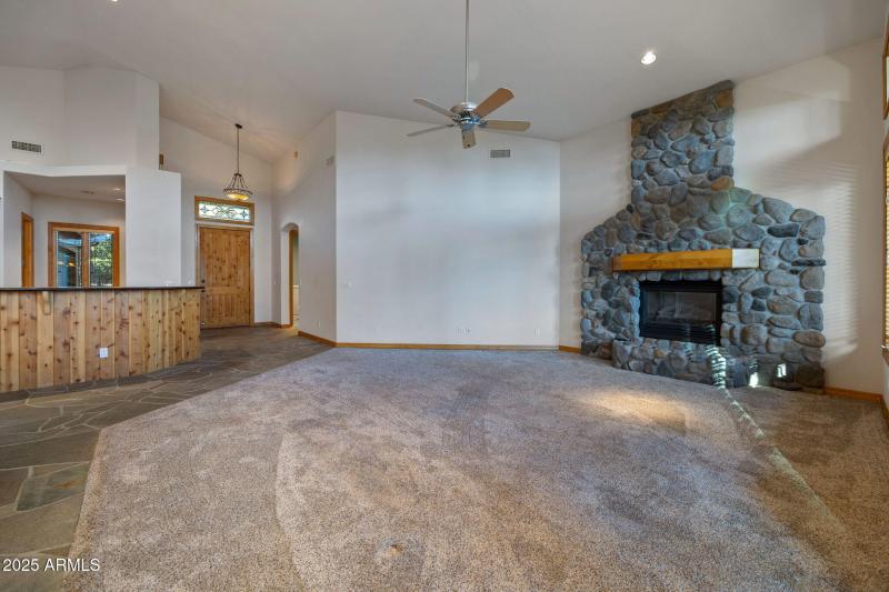 2758JaguarCir-Heber-AZ-5