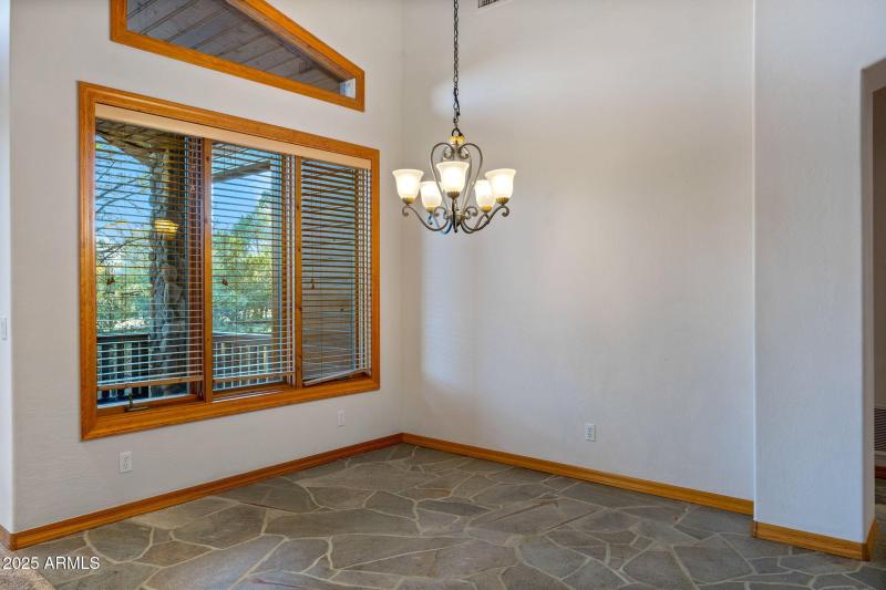 2758JaguarCir-Heber-AZ-7