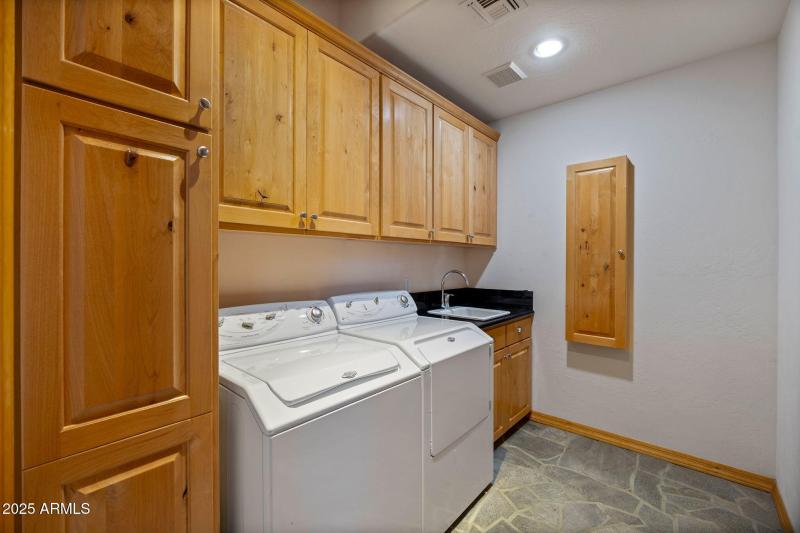 2758JaguarCir-Heber-AZ-25