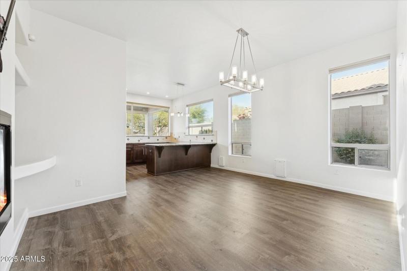 12-012-formal-dining