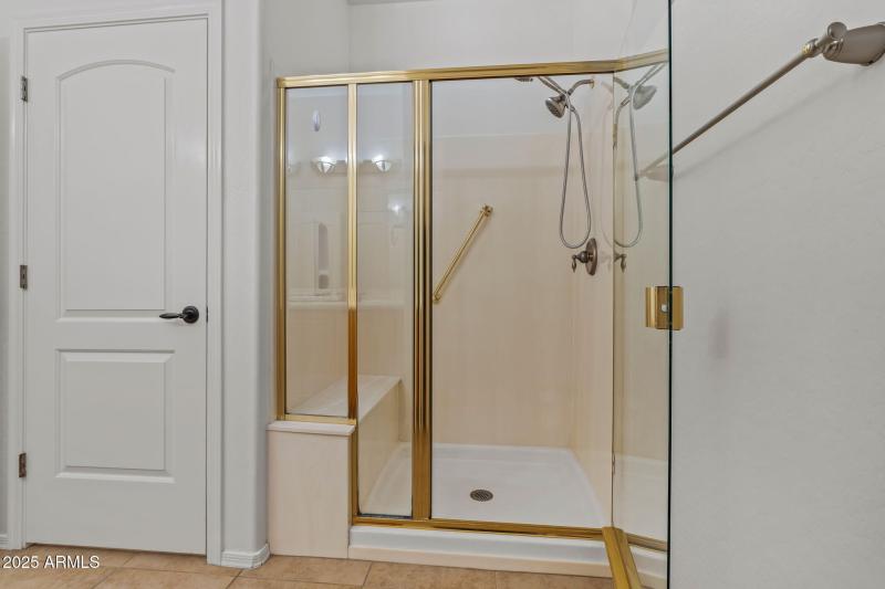 21-web-or-mls-12952 W Chapala Dr--21